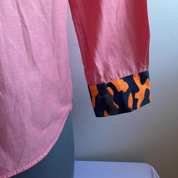 Pink Dress Shirt Size Medium Orange Camouflage - Picture 3 of 9